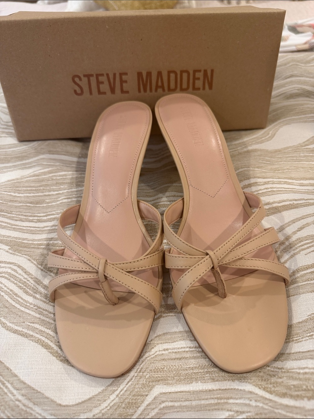 Steve Madden Beige Knot-Tie Slide Mules